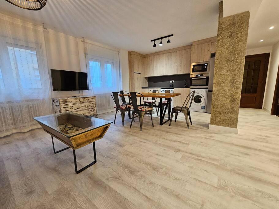 1A108 Amplio Y Moderno Apartamento ヒホン エクステリア 写真