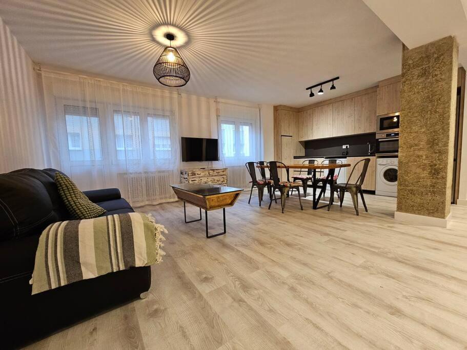 1A108 Amplio Y Moderno Apartamento ヒホン エクステリア 写真
